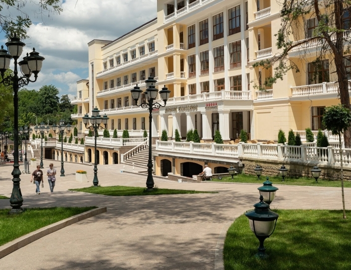 Санаторий «Дворец Нарзанов» Кисловодск